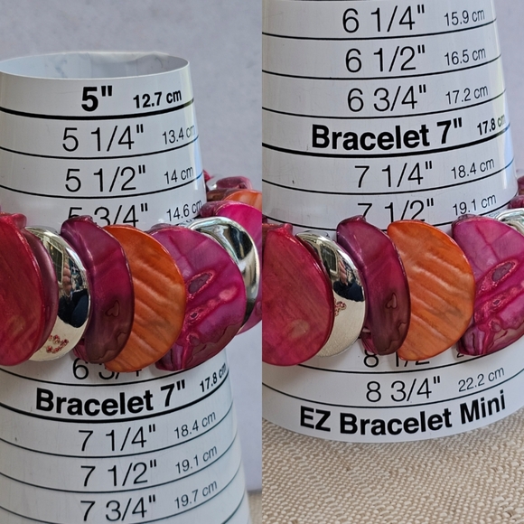 SET!  Liz Claiborne Jeweled Necklace and Dyed Shell Stretchy Bracelet Set - Picture 11 of 12